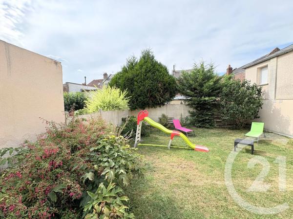 Maison à vendre  6 pièces - 153,60 m 2   ST QUENTIN  - 02