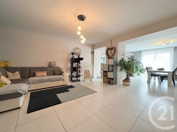 Maison à vendre  6 pièces - 153,60 m 2   ST QUENTIN  - 02