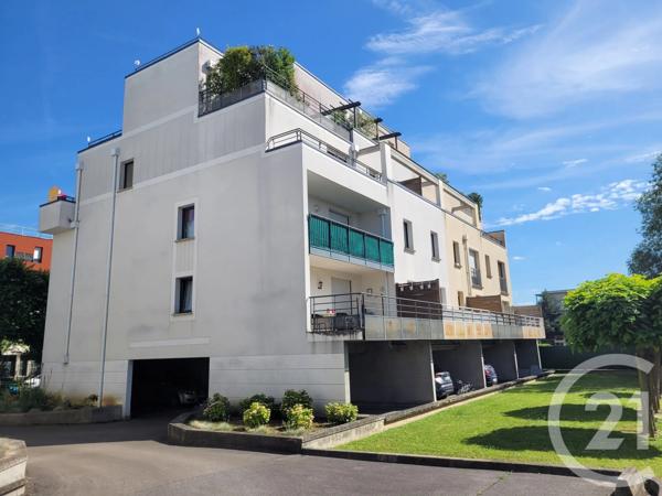 Appartement à vendre  3 pièces - 77,63 m 2   COMPIEGNE  - 60