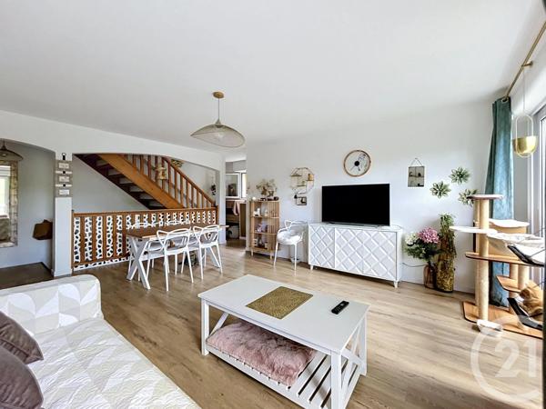 Appartement à vendre  3 pièces - 77,63 m 2   COMPIEGNE  - 60