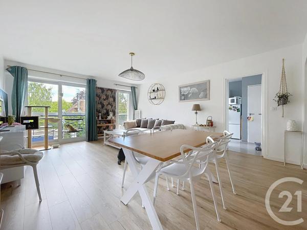 Appartement à vendre  3 pièces - 77,63 m 2   COMPIEGNE  - 60