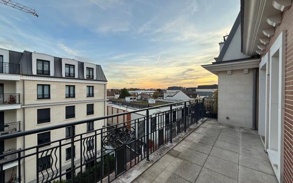 Appartement à louer    2 pièces •  Clamart