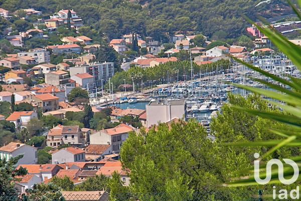 Appartement à vendre 5 pièces 129 m² Saint-Mandrier-sur-Mer