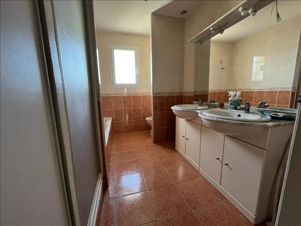 Maison à vendre |  Mèze |  5 pièces | 115 m²