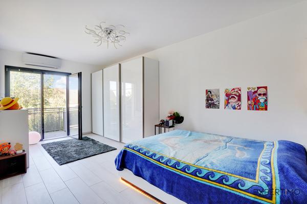 Argenteuil (95100) Villa contemporaine de 2020 avec piscine