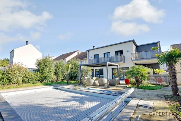 Argenteuil (95100) Villa contemporaine de 2020 avec piscine
