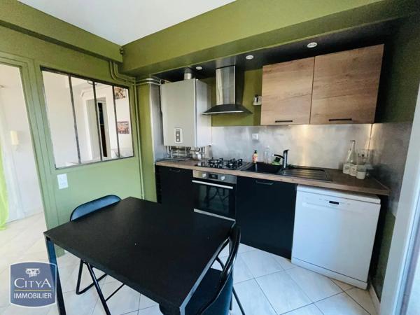 Appartement à louer 4 pièces 97.19m² Roanne (42300)