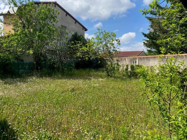 Maison de plain-pied de type T3 d'une superficie de 65m²