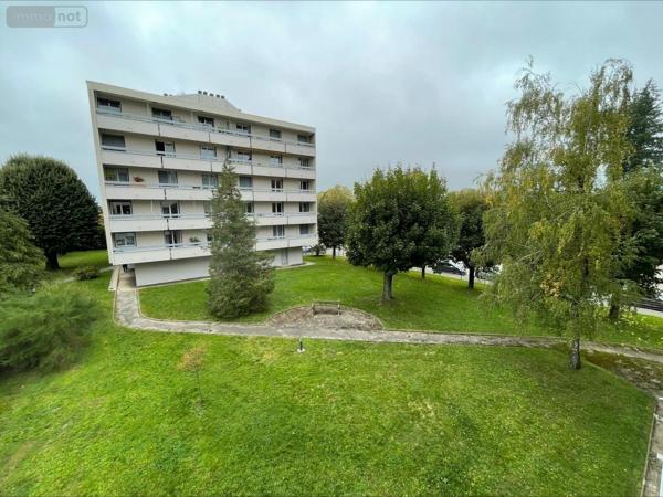Appartement à vendre à Bourg-en-Bresse dans l'Ain (01000), ref : 01083-1929