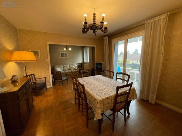 Appartement à vendre à Bourg-en-Bresse dans l'Ain (01000), ref : 01083-1929