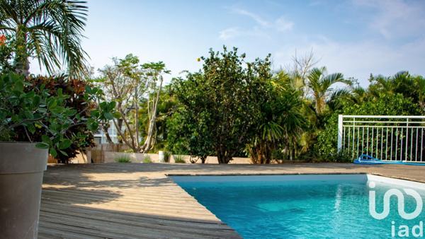 Maison à vendre 6 pièces 155 m² Saint-Pierre