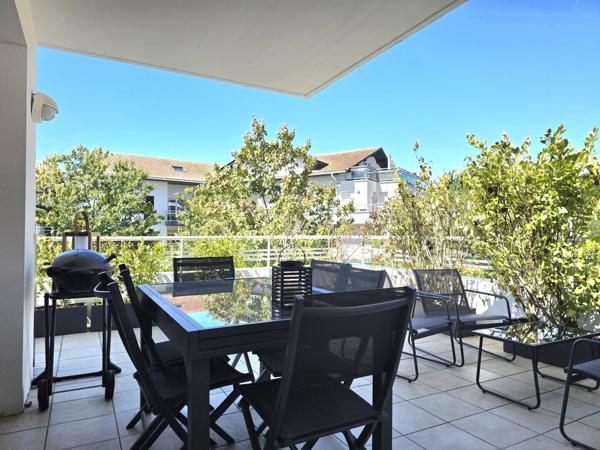 ANGLET - T3 avec parking et terrasse de 24 m²