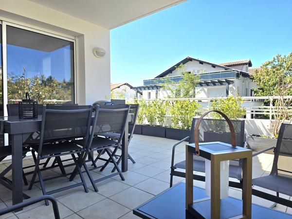 ANGLET - T3 avec parking et terrasse de 24 m²