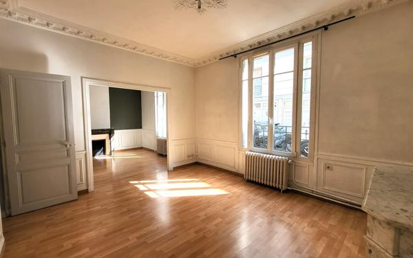 Appartement à vendre    2 pièces • 65,78 m2 Compiègne