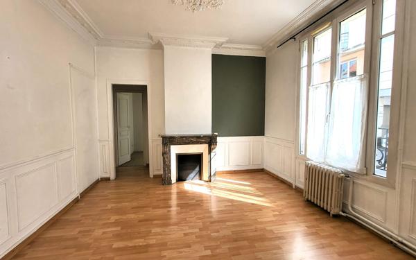 Appartement à vendre    2 pièces • 65,78 m2 Compiègne