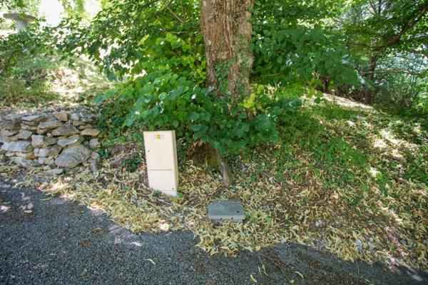 Vente / Terrain constructible à Montbrun-les-Bains (26570)