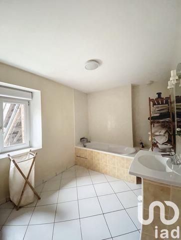 Maison à vendre 8 pièces 192 m² Fontaine-sur-Ay