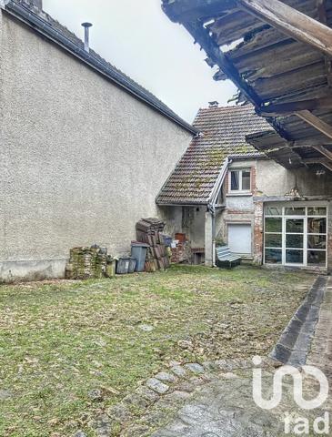 Maison à vendre 8 pièces 192 m² Fontaine-sur-Ay