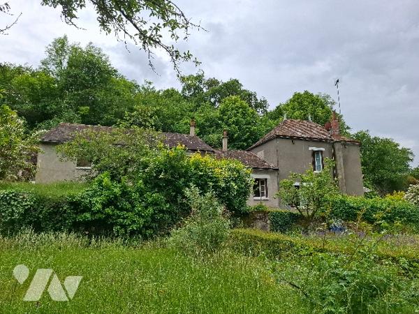 Maison à rafraichir dans un site rare