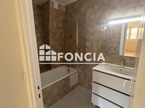 Location Appartement 3 pièces 55.03 m² - 372 AVENUE DES BAUMETTES Villeneuve Loubet 06270