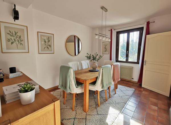 Hyper-centre, au calme, maison avec 3 chambres, jardin et studio