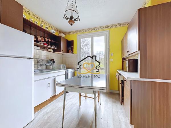 Puy-Guillaume (63290) Maison avec grand terrain arboré et étang – 7 025 m² – Puy-Guillaume (lieu-dit Le Pas)