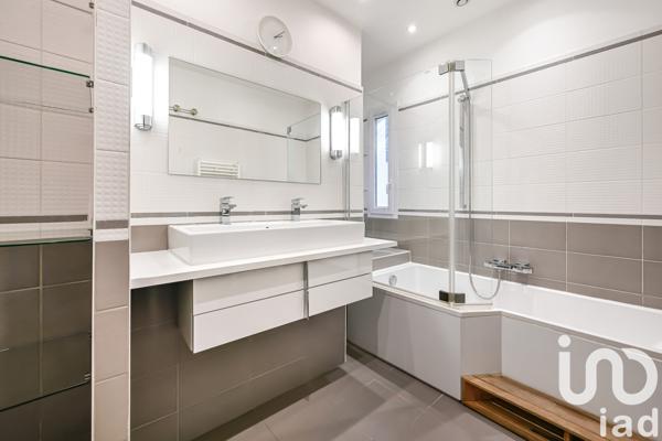 Appartement à vendre 4 pièces 80 m² Paris 8