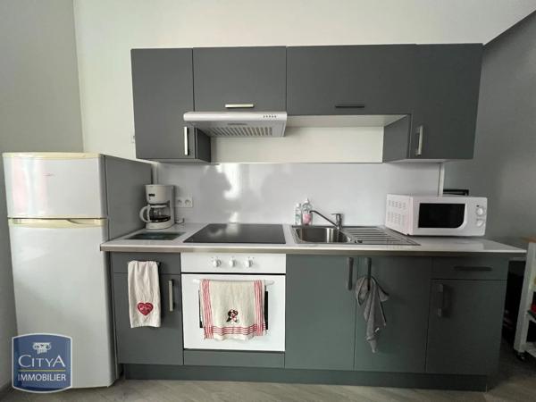 Appartement à louer 2 pièces 37.39m² Vichy (03200)
