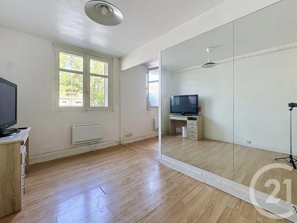 Appartement T3 à vendre  3 pièces - 53,20 m 2   TROYES  - 10