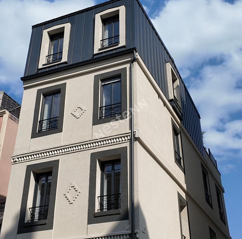 Superbe triplex familial rénové avec terrasse et vue Tour Eiffel - Suresnes Carnot