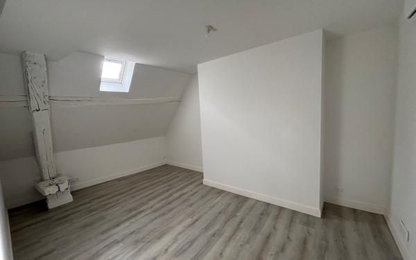 Appartement à louer    3 pièces • 51,78 m2 Château-Thierry