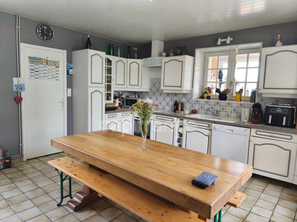 Maison familiale de 140 m² avec jardin clos – 5 chambres – Broyes (51120), à proximité de Sézanne