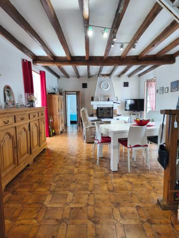 Maison familiale de 140 m² avec jardin clos – 5 chambres – Broyes (51120), à proximité de Sézanne