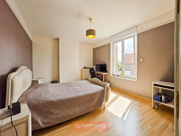 PROPRIÉTÉ DE CARACTÈRE – 213 M² – 6 CHAMBRES – GRANGE – DÉPENDANCES – TERRAIN 1 570 M²