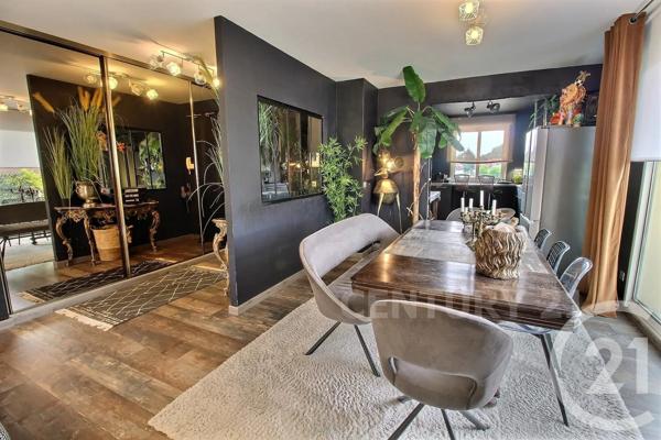 Appartement F5 à vendre  6 pièces - 134,26 m 2   ST AVOLD  - 57
