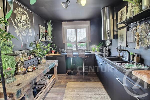 Appartement F5 à vendre  6 pièces - 134,26 m 2   ST AVOLD  - 57