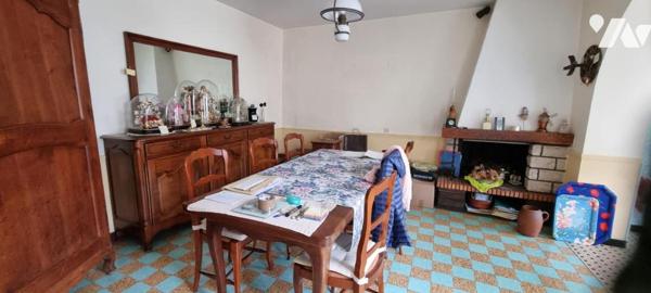 LA GUERCHE DE BGNE - Centre - Maison avec garage et jardin