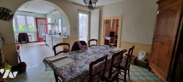 LA GUERCHE DE BGNE - Centre - Maison avec garage et jardin