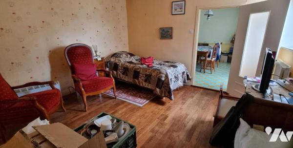 LA GUERCHE DE BGNE - Centre - Maison avec garage et jardin