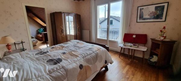 LA GUERCHE DE BGNE - Centre - Maison avec garage et jardin