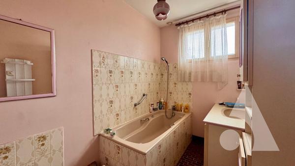 Maison 8 pièces 174 m2