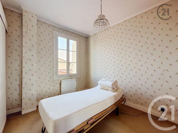 Maison à vendre  7 pièces - 156,56 m 2   REIMS  - 51