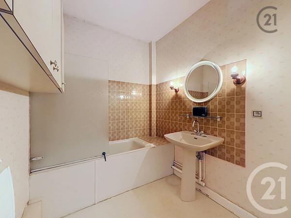 Maison à vendre  7 pièces - 156,56 m 2   REIMS  - 51