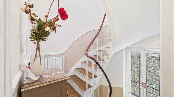 Corbeil-Essonnes (91100) Belle maison meulière 10 pièces de 212 m² – Corbeil-Essonnes Centre-ville