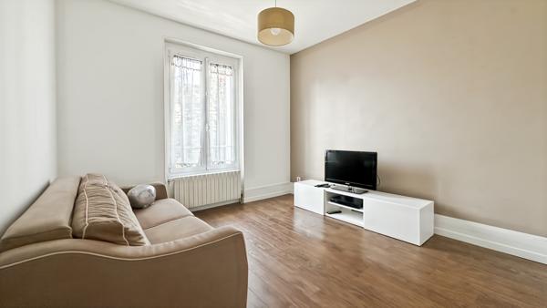 Corbeil-Essonnes (91100) Belle maison meulière 10 pièces de 212 m² – Corbeil-Essonnes Centre-ville