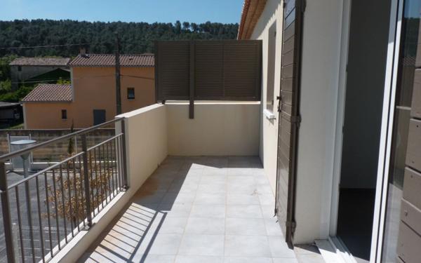 Appartement à louer    3 pièces •  Barbentane