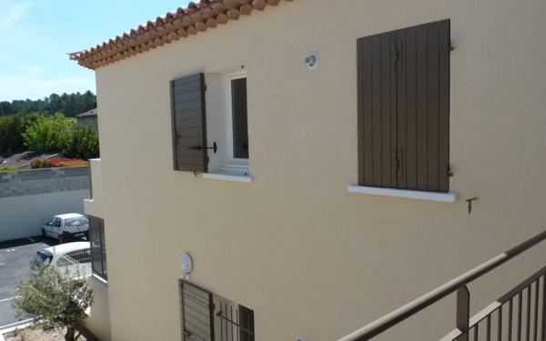 Appartement à louer    3 pièces •  Barbentane