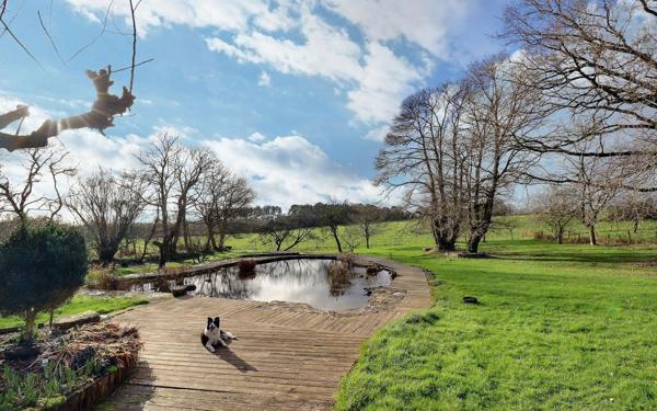 Maison à vendre    9 pièces • 310 m2 Auray