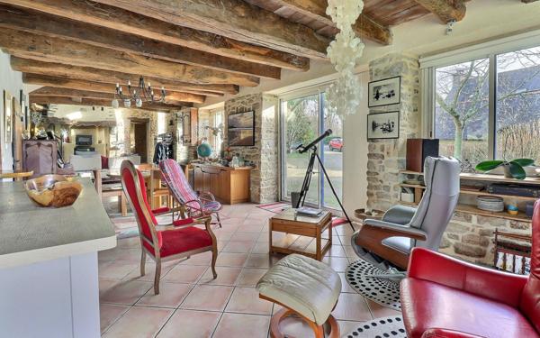 Maison à vendre    9 pièces • 310 m2 Auray