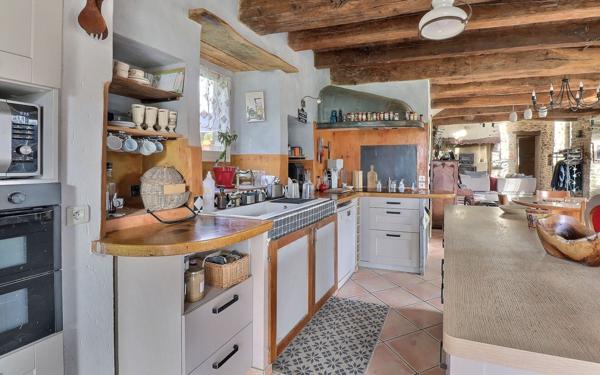 Maison à vendre    9 pièces • 310 m2 Auray